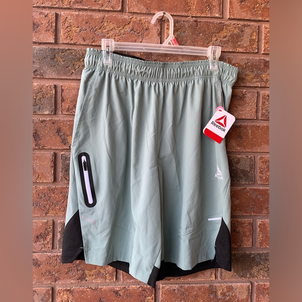 NWT REEBOK SHORTS